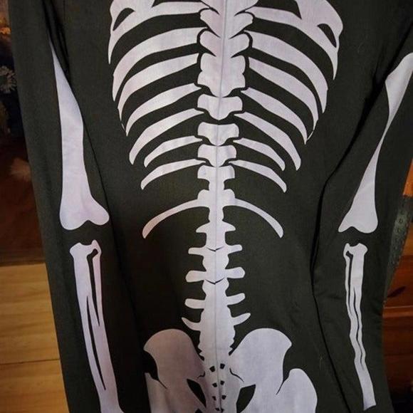 Skeleton - Picture 5 of 5